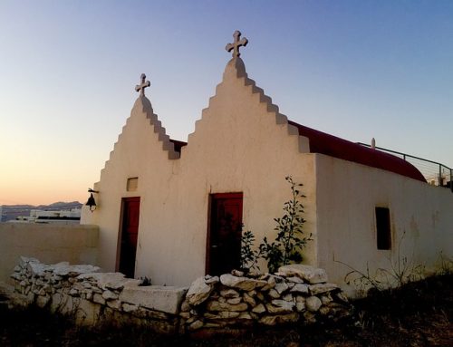 Exploring Picturesque Churches in Mykonos